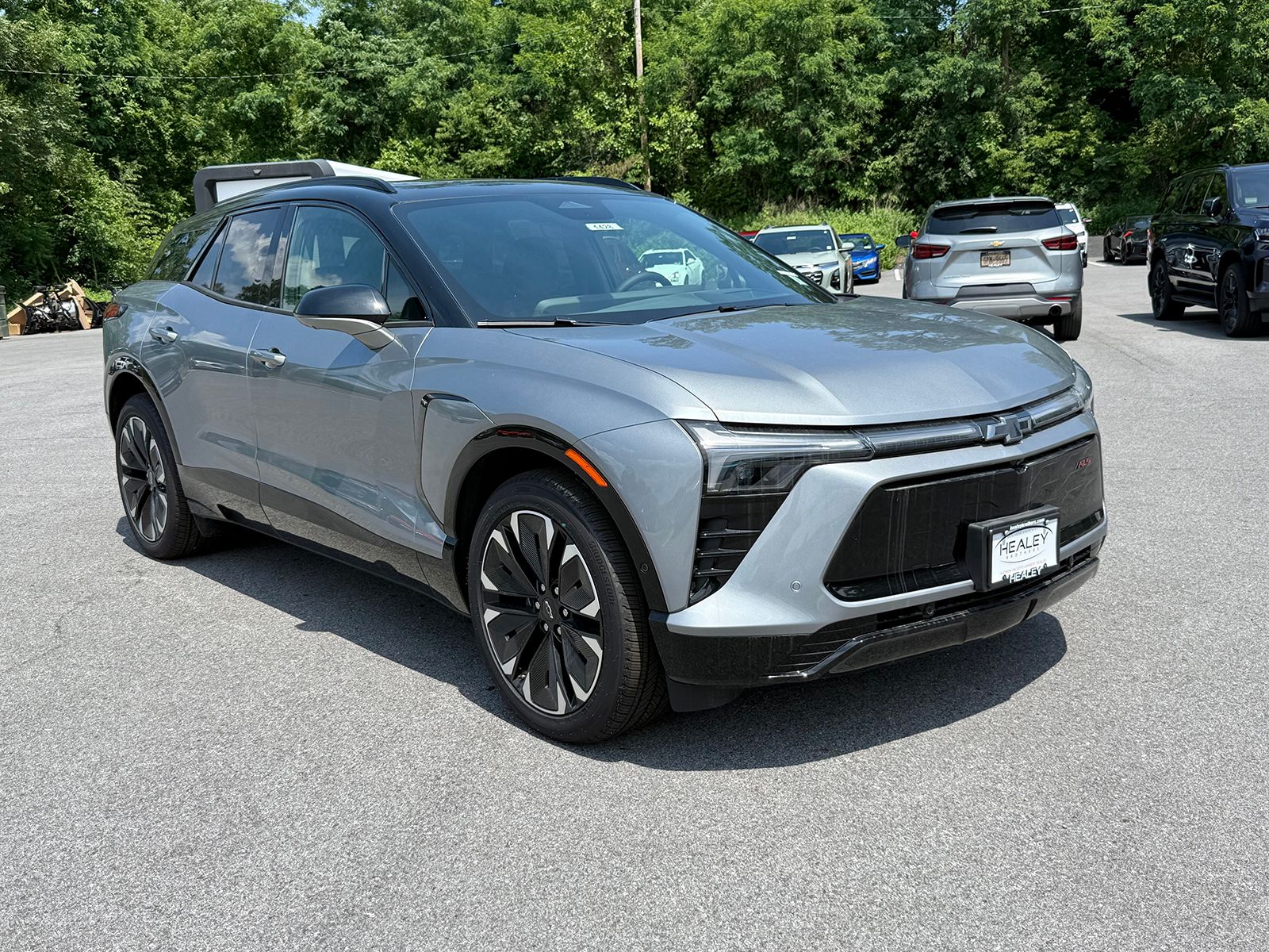 Photo view of 2025 Chevrolet Blazer EV in Gray