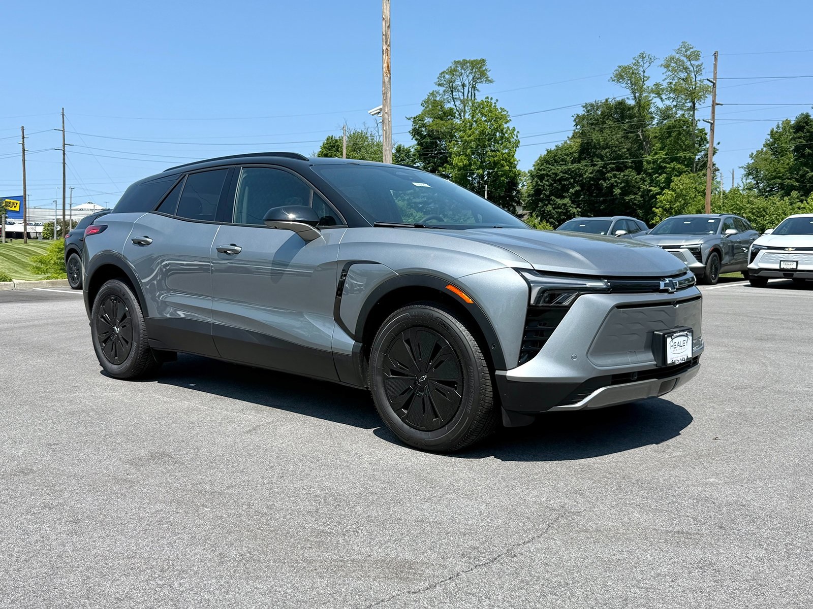 Photo view of 2025 Chevrolet Blazer EV in Gray