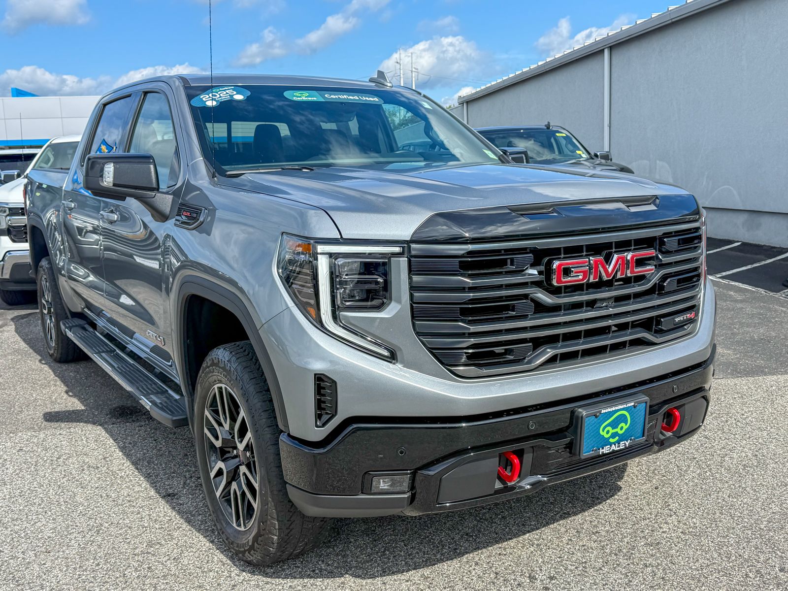 Photo view of 2025 GMC Sierra 1500 in Gray