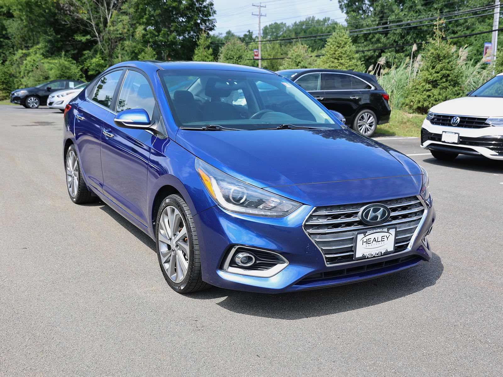 Photo view of 2018 Hyundai Accent in Blue