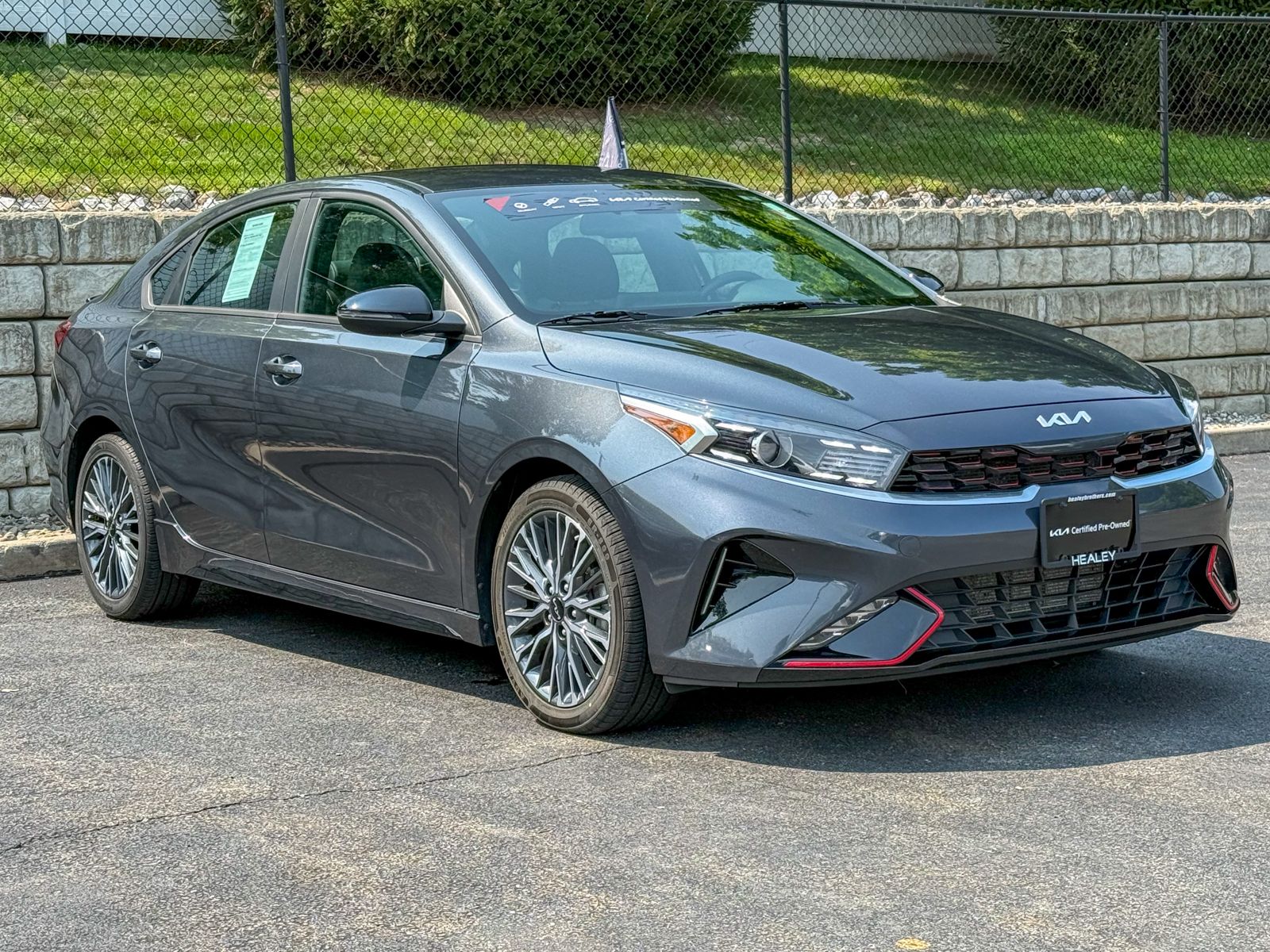 Photo view of 2023 Kia Forte in Gray