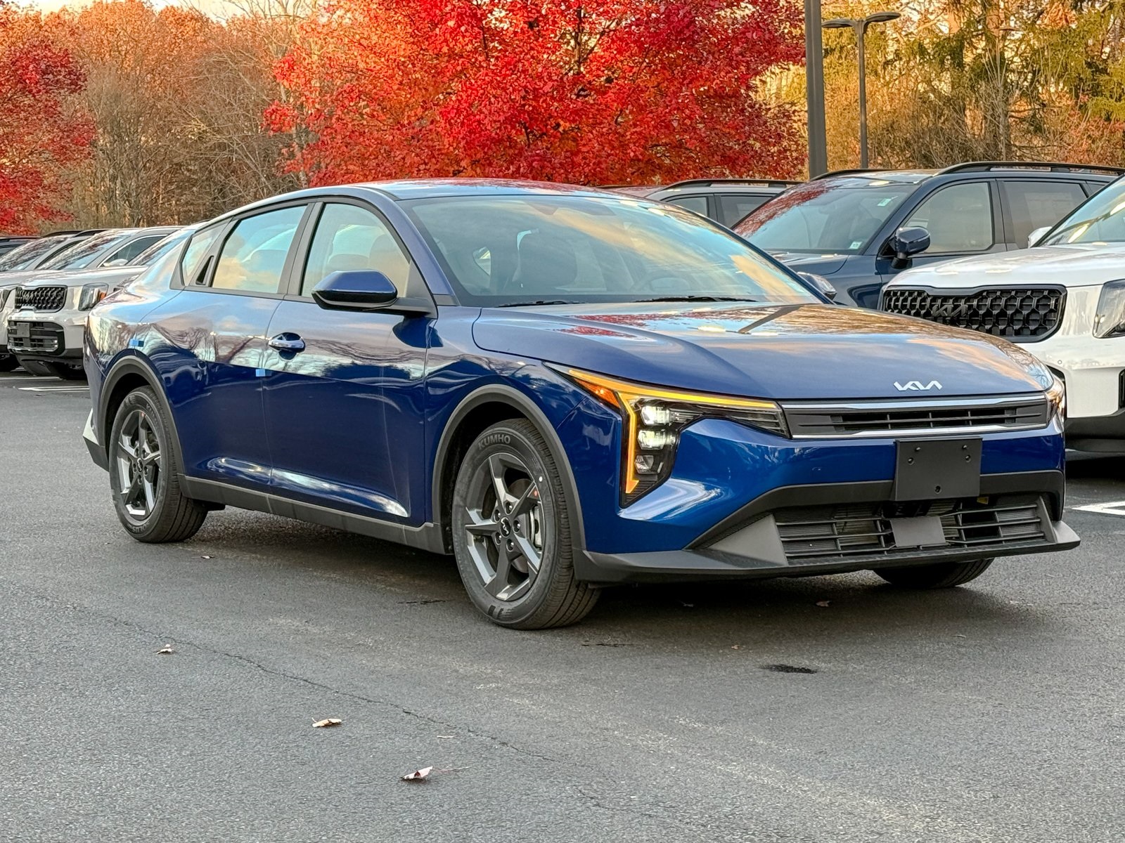Photo view of 2025 Kia K4 in Blue