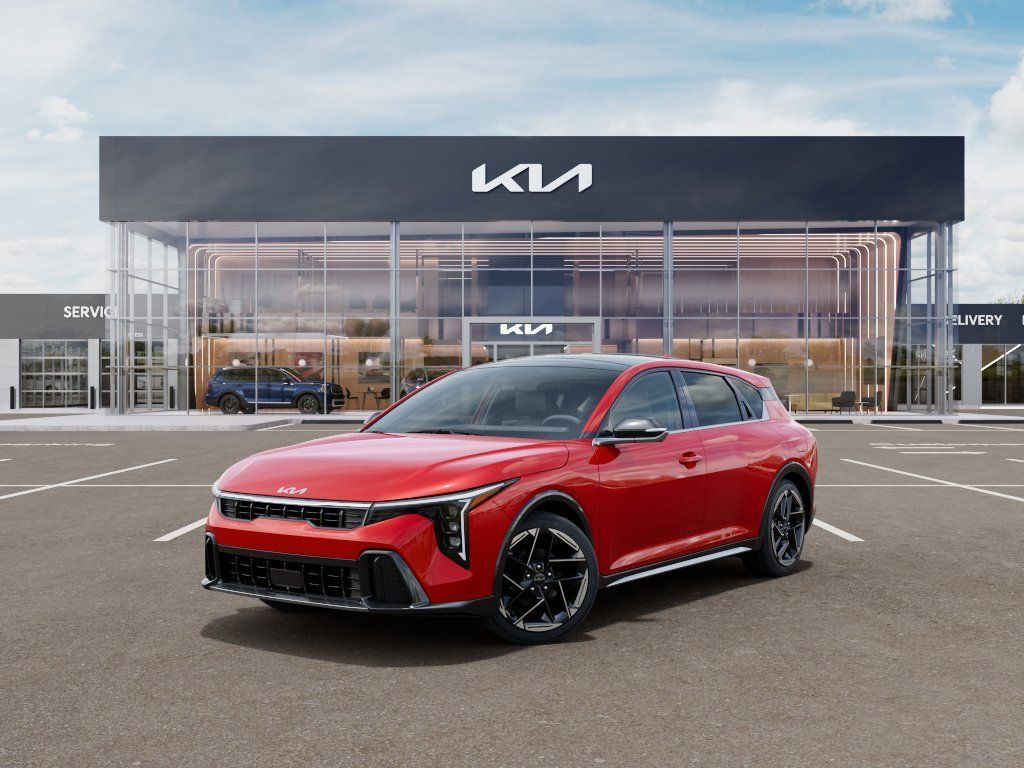 Photo view of 2026 Kia K4 Hatchback in Red