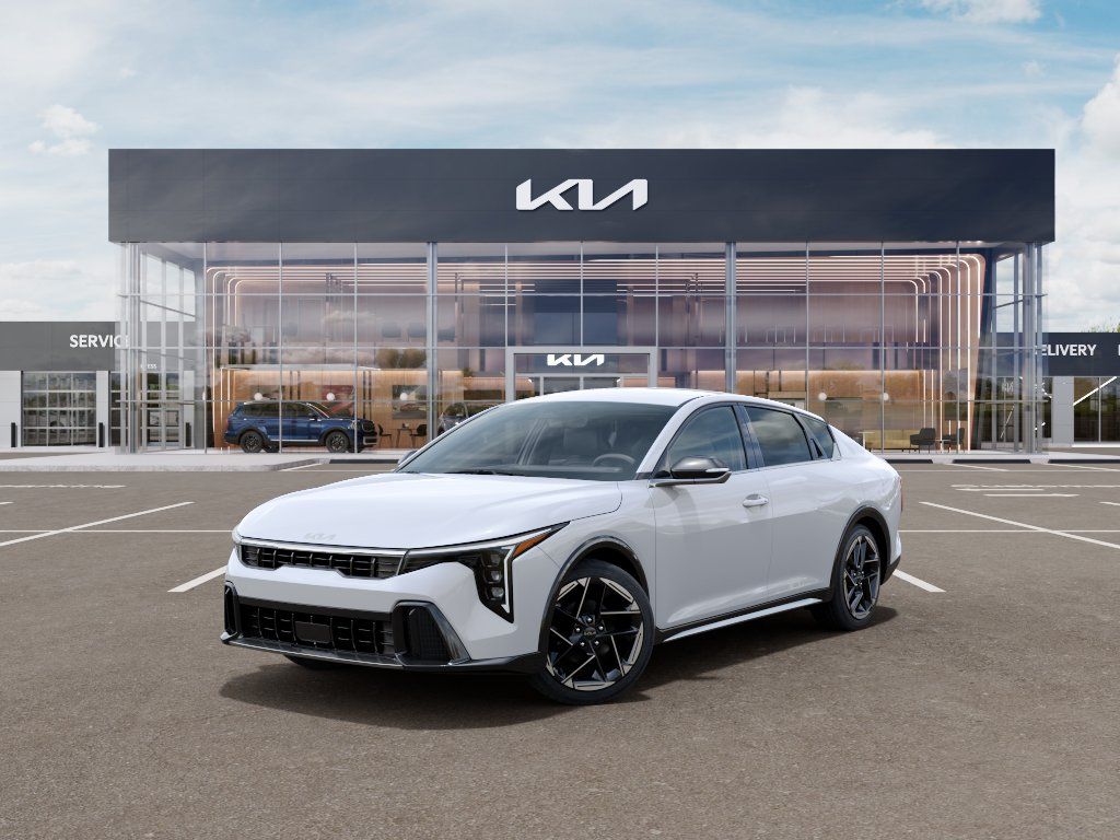 Photo view of 2026 Kia K4 in White