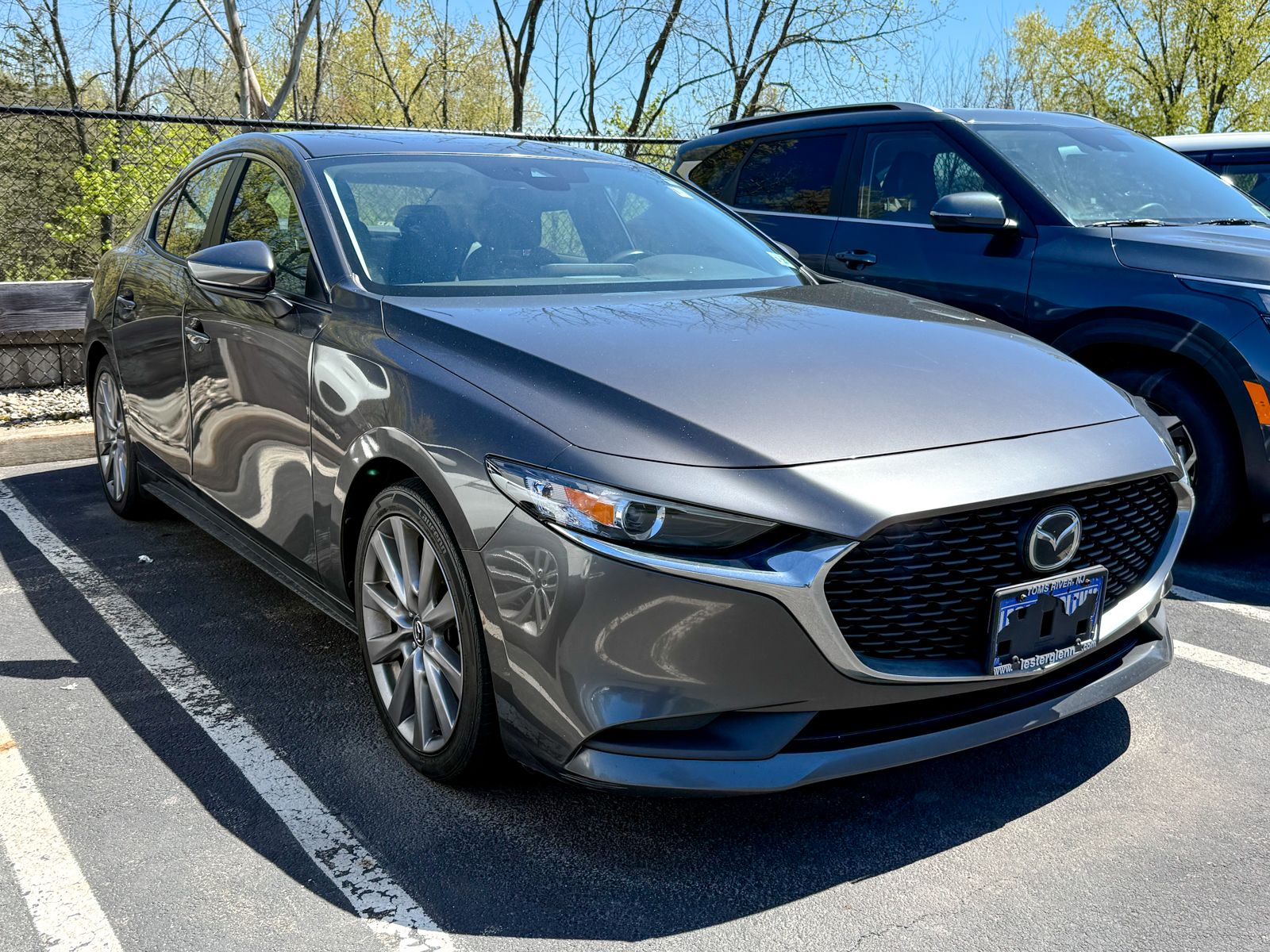 Photo view of 2021 Mazda Mazda3 Sedan in Gray