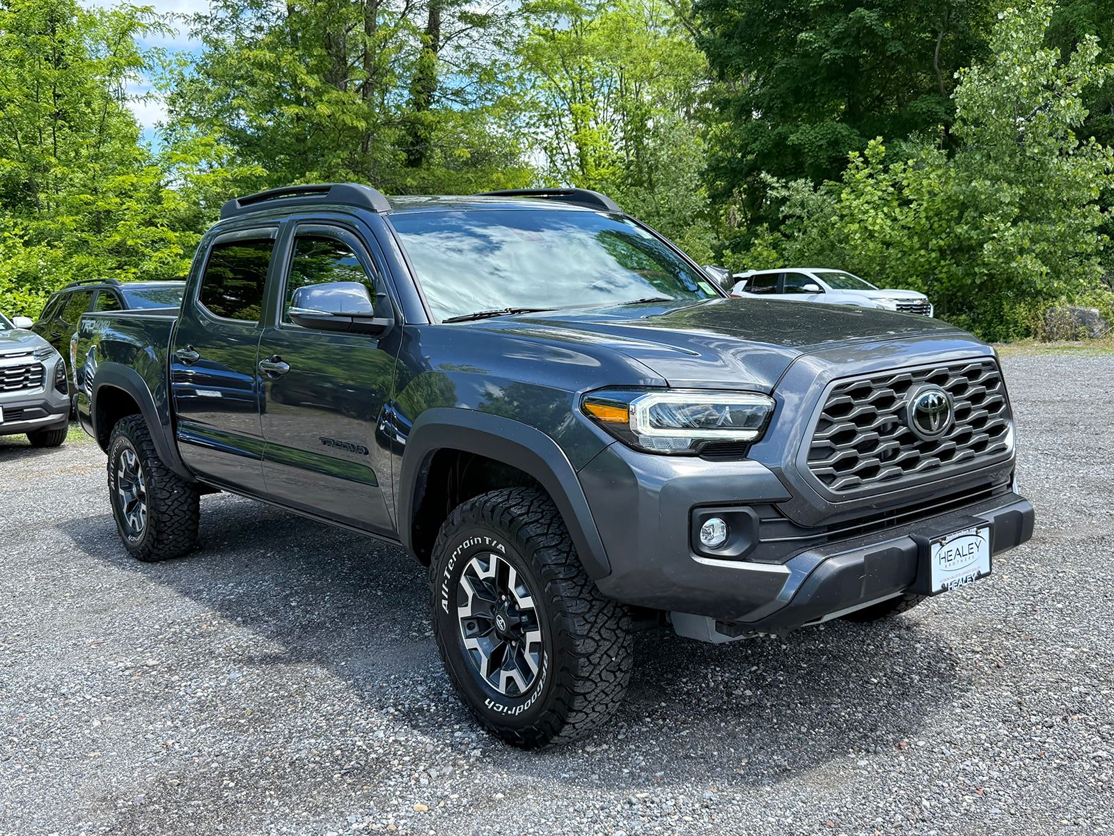 Photo view of 2023 Toyota Tacoma 4WD in Gray