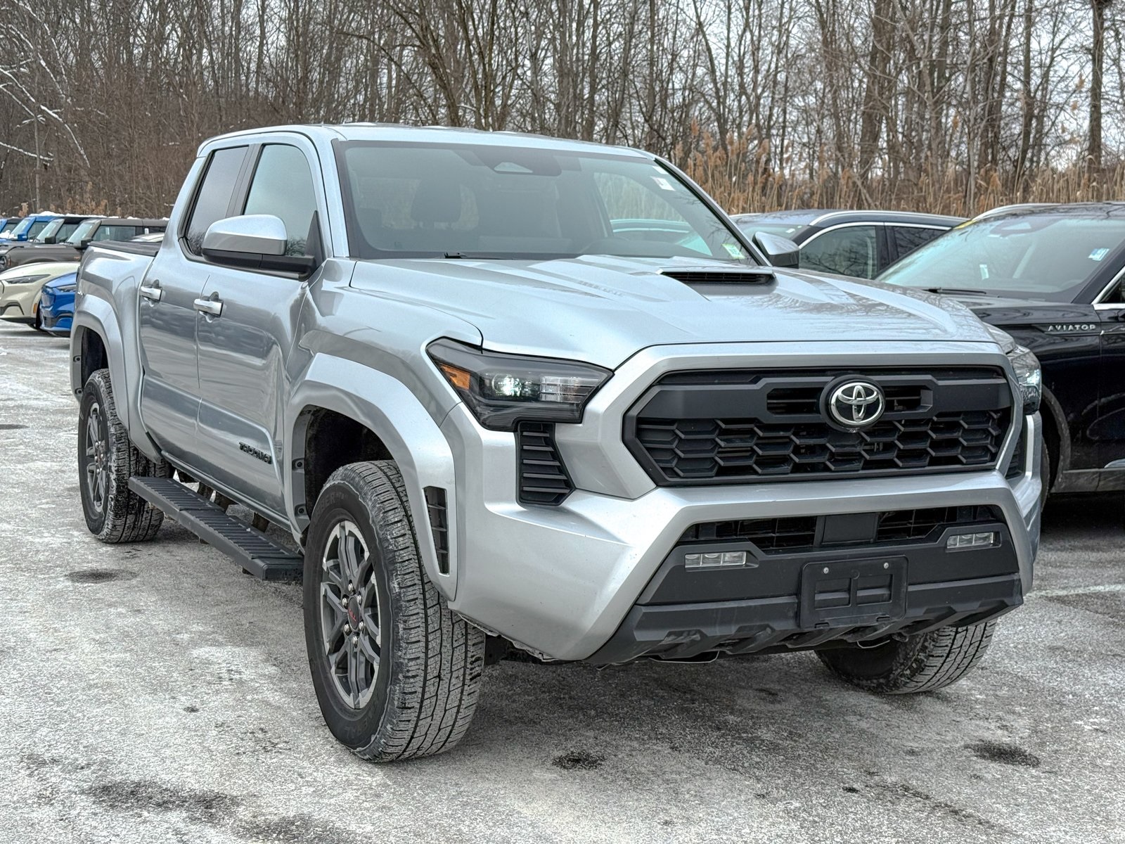 Photo view of 2024 Toyota Tacoma in Silver