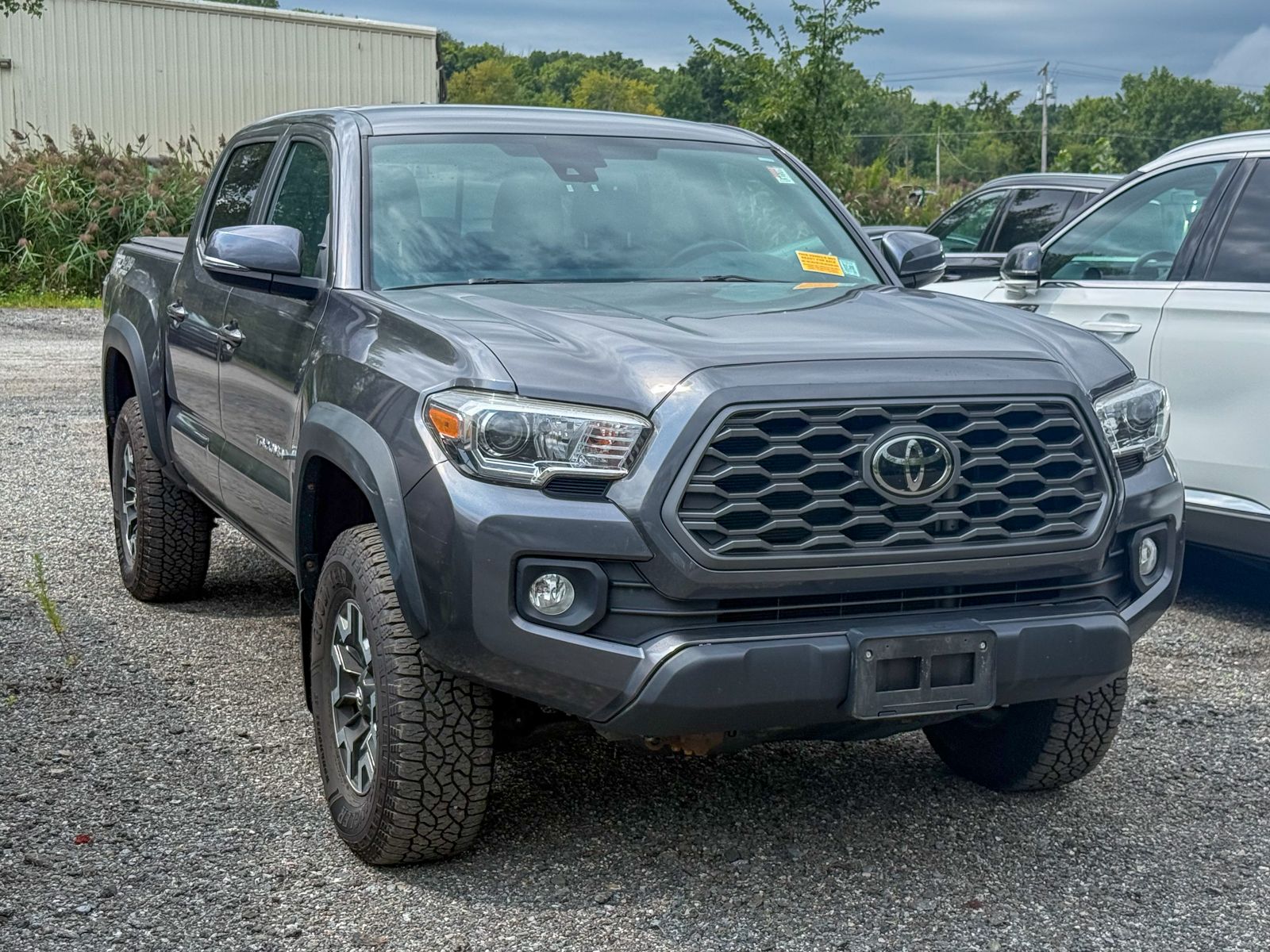 Photo view of 2021 Toyota Tacoma in Gray