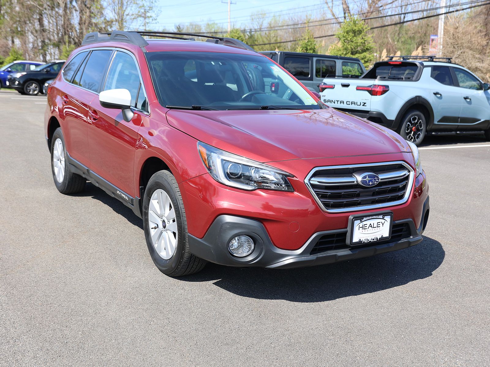 Photo view of 2018 Subaru Outback in Red