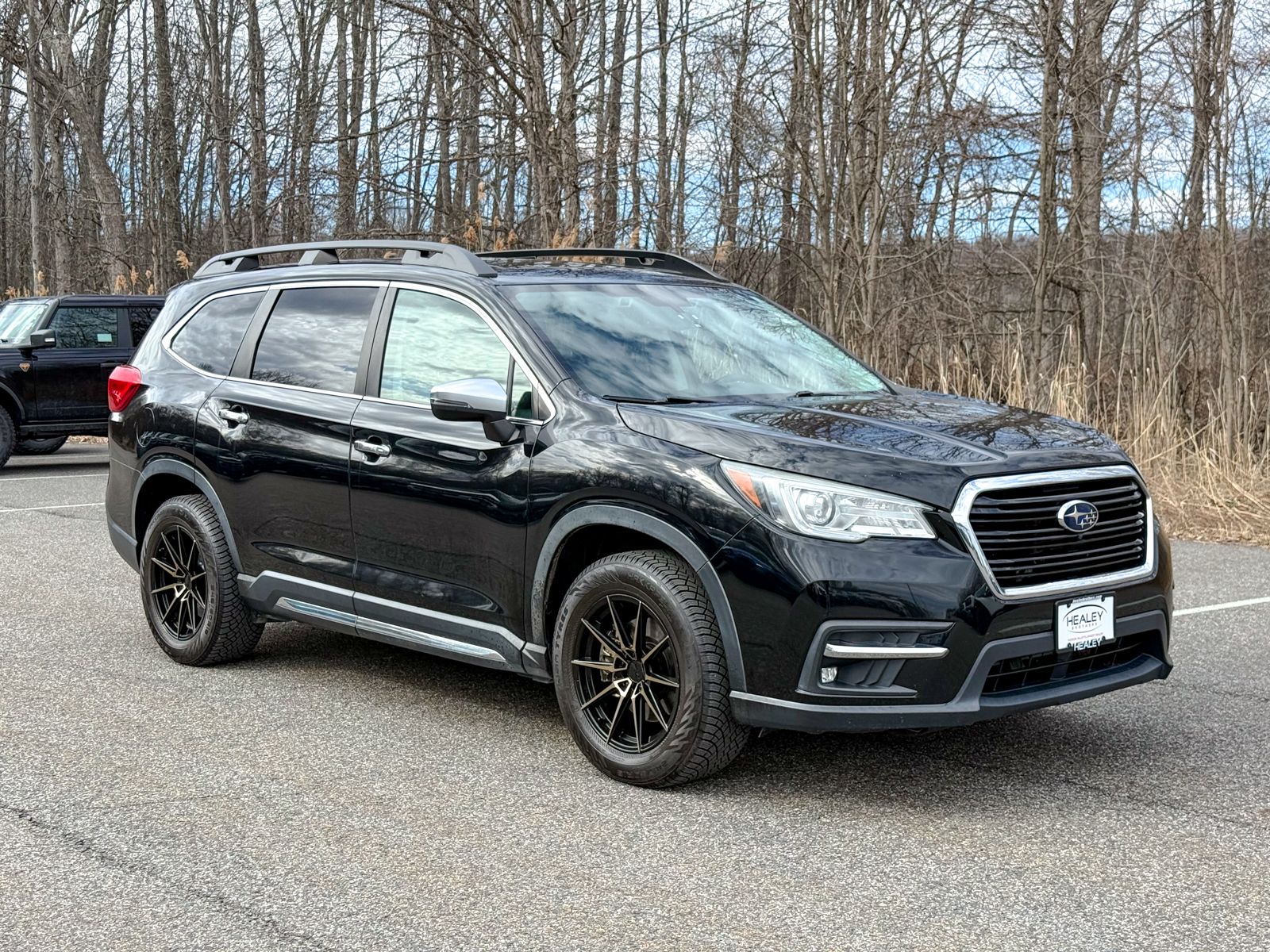 Photo view of 2020 Subaru Ascent in Black