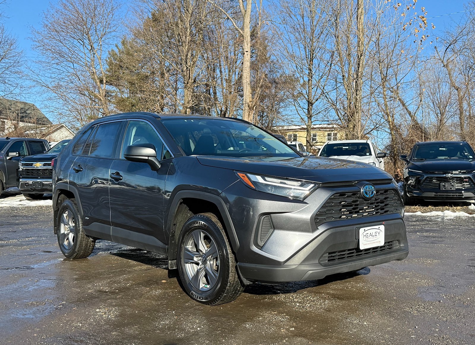 Photo view of 2024 Toyota RAV4 Hybrid in Gray