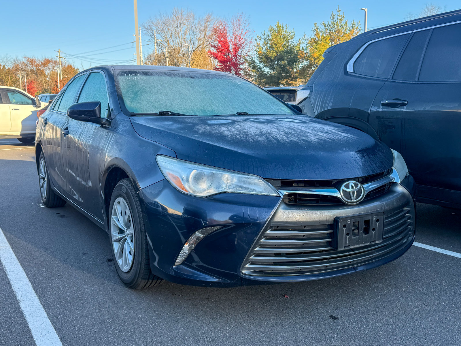 Photo view of 2015 Toyota Camry in Blue