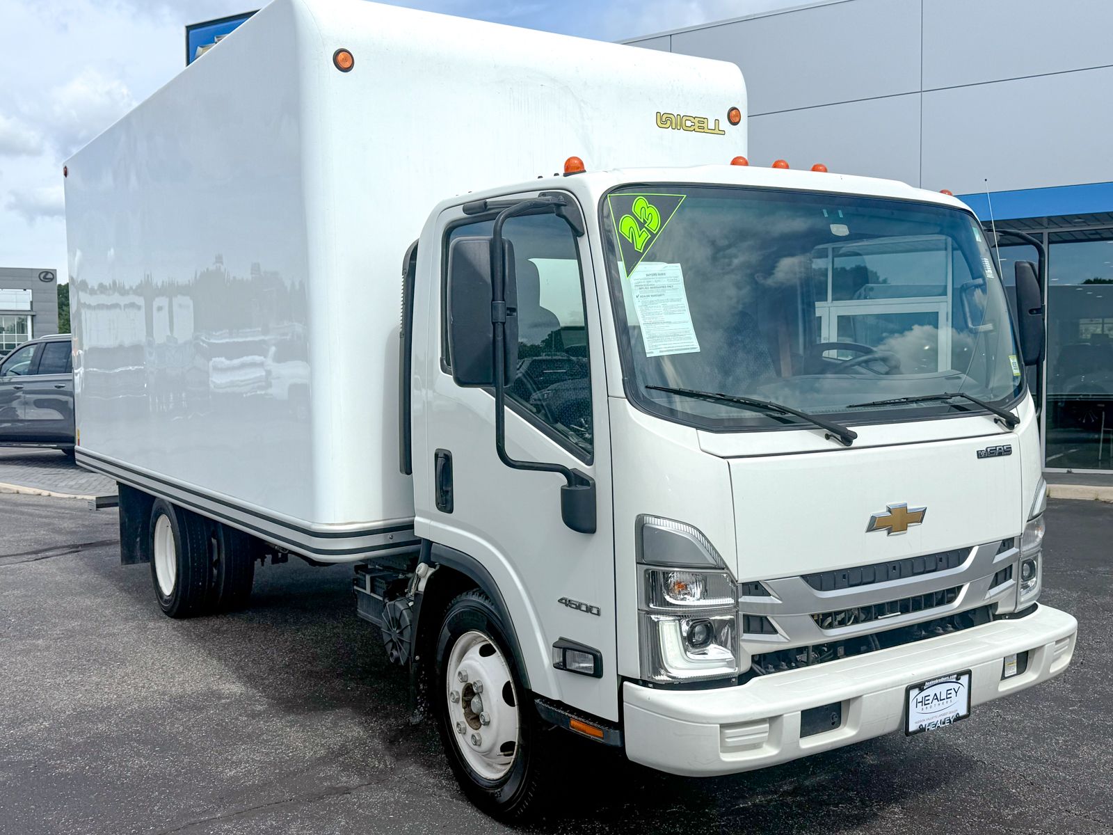 Photo view of 2023 Chevrolet 4500 LCF Gas in White