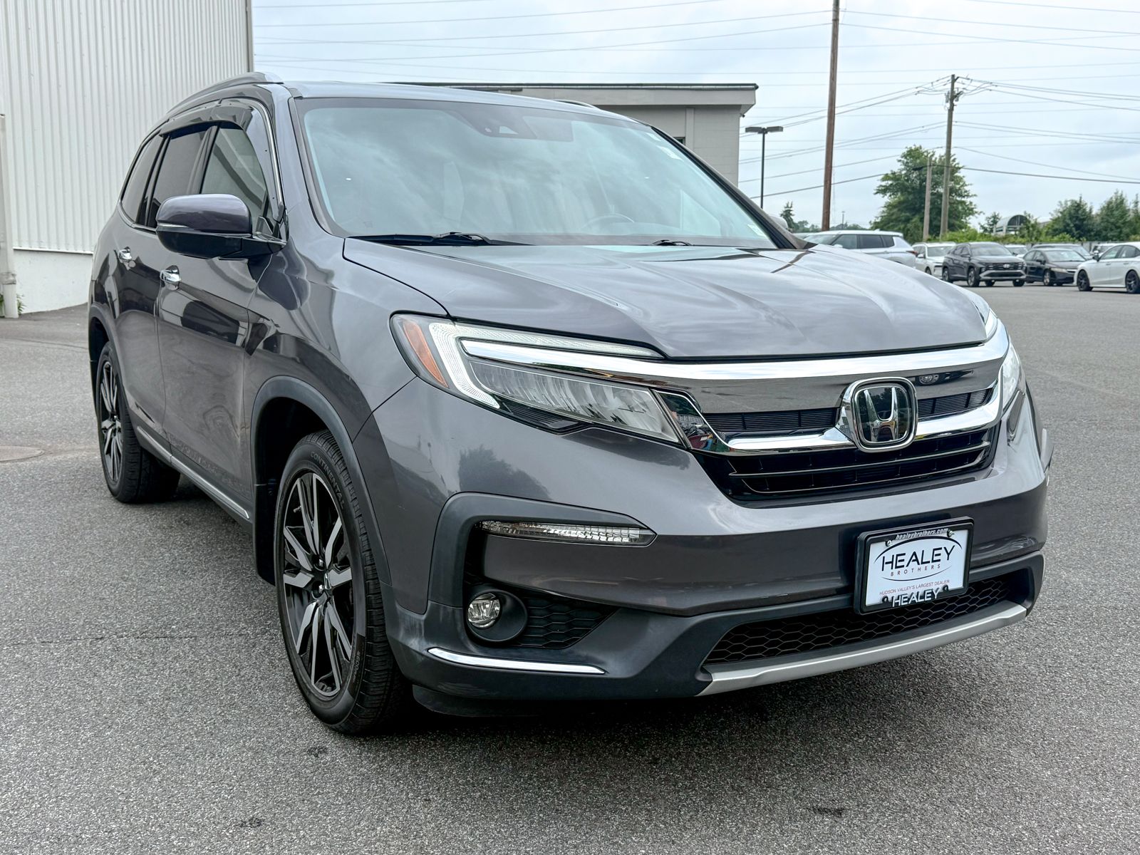 Photo view of 2020 Honda Pilot in