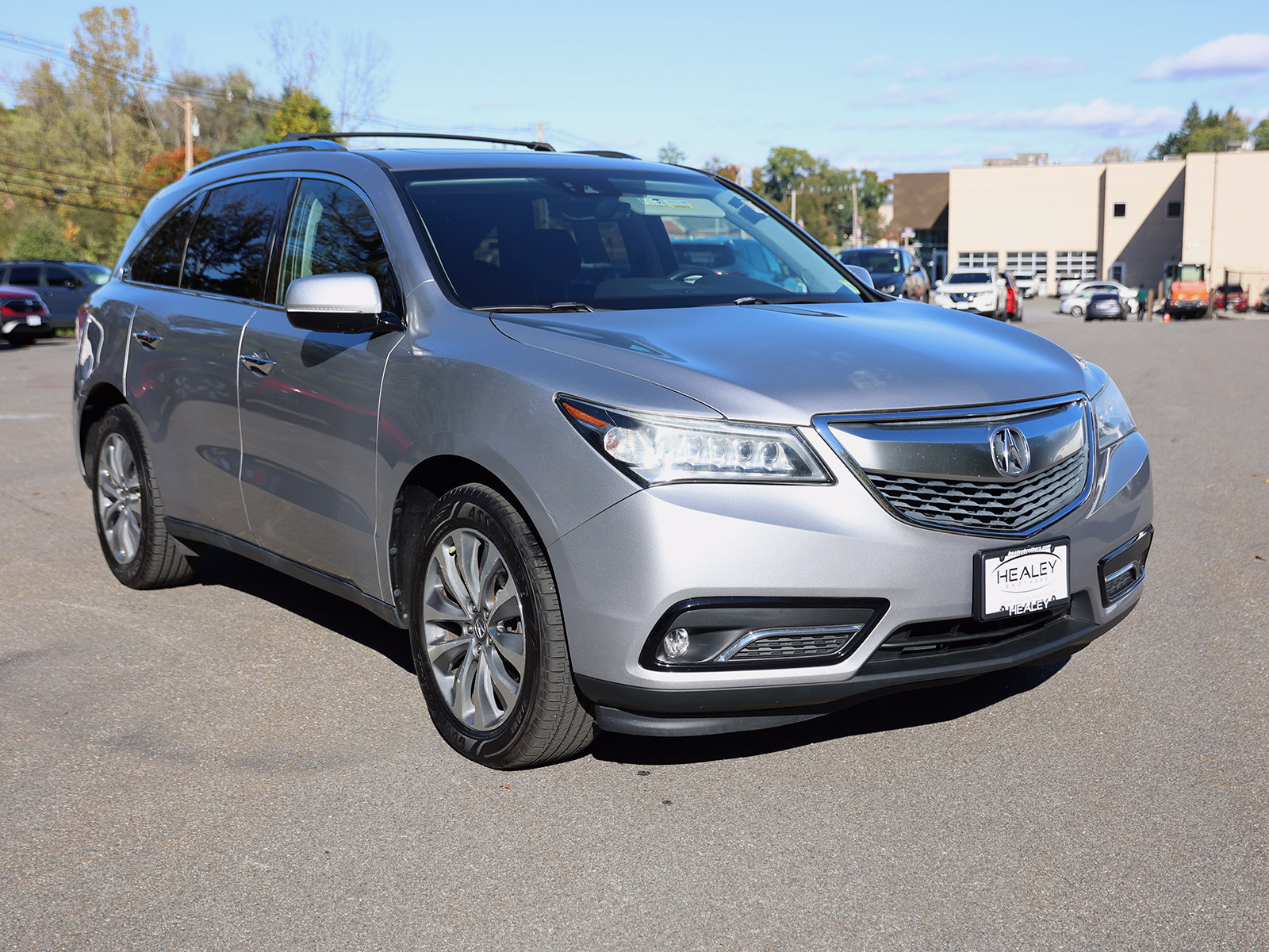 Photo view of 2016 Acura MDX in Silver