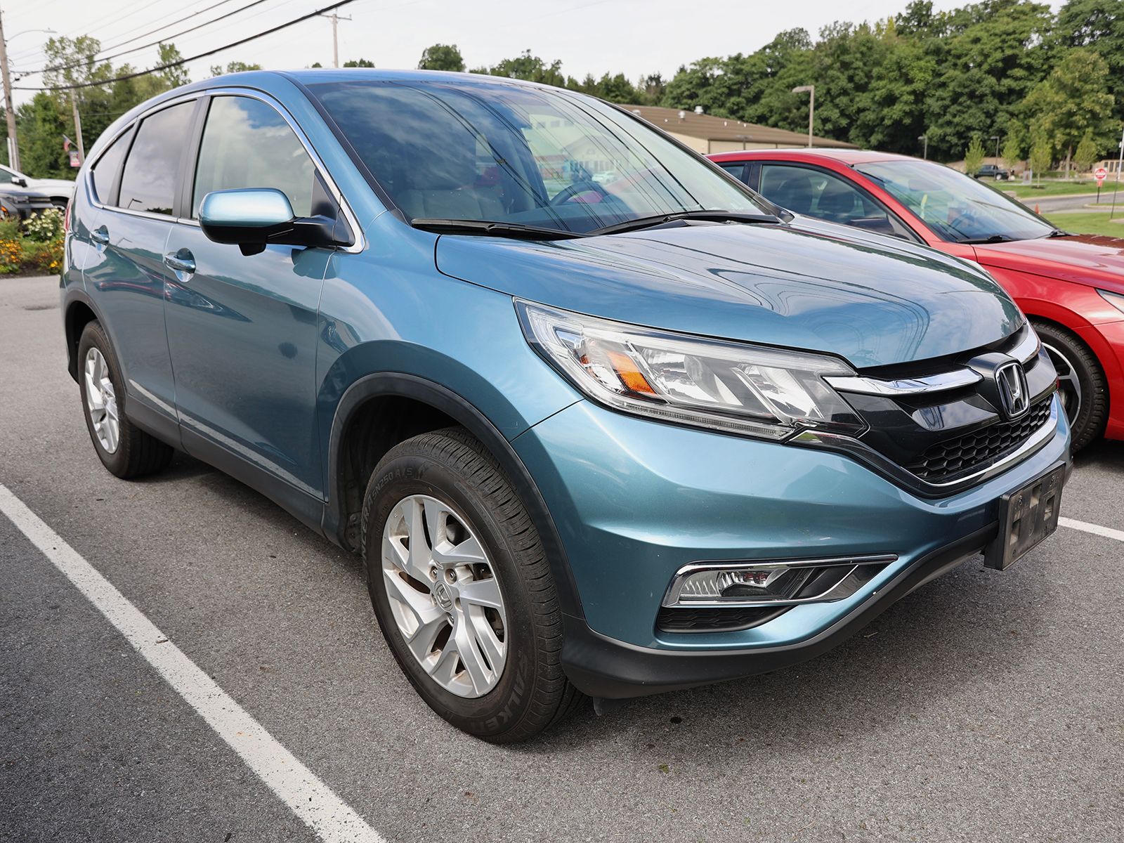 Photo view of 2015 Honda CR-V in Blue