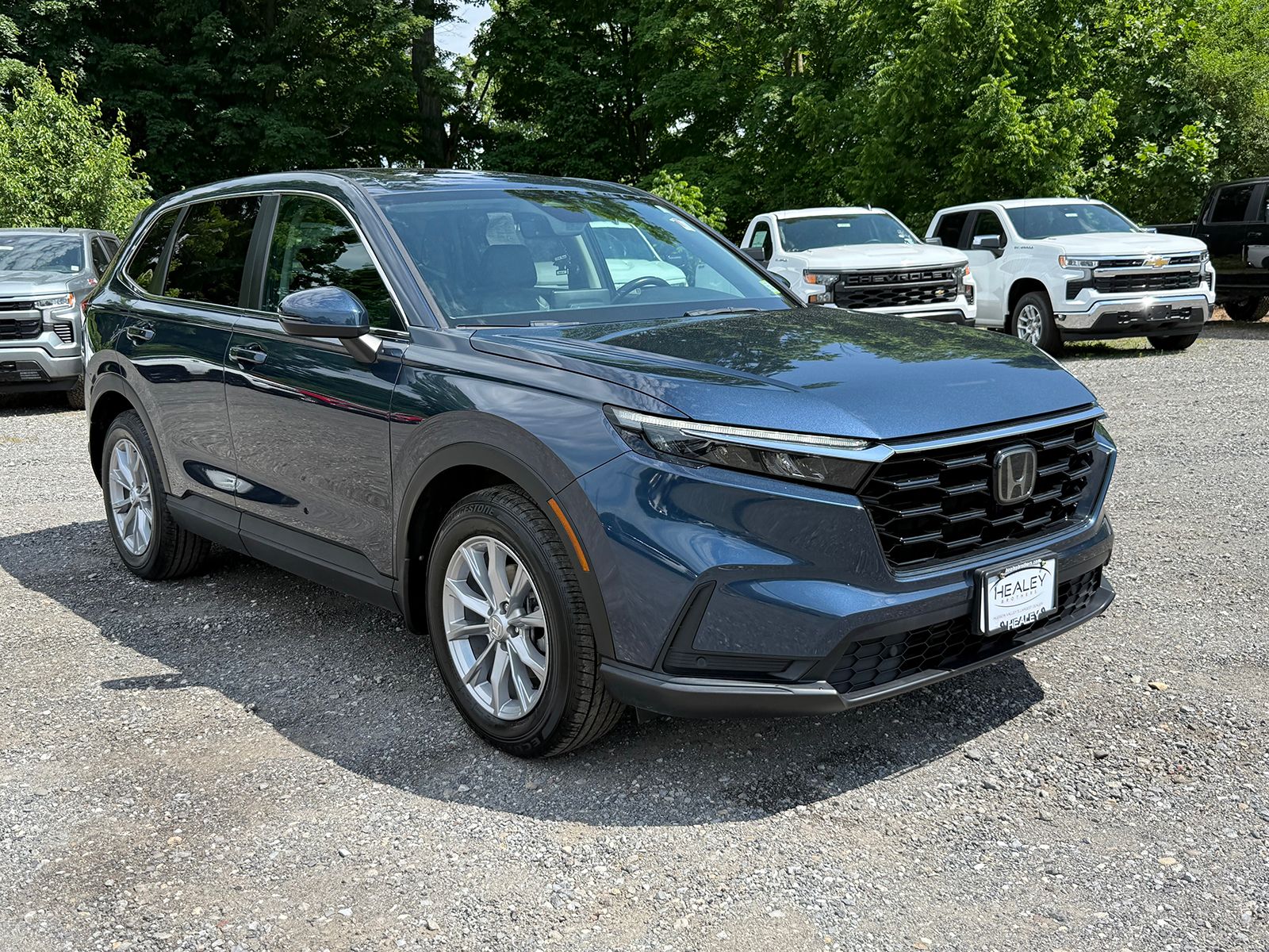 Photo view of 2023 Honda CR-V in Silver
