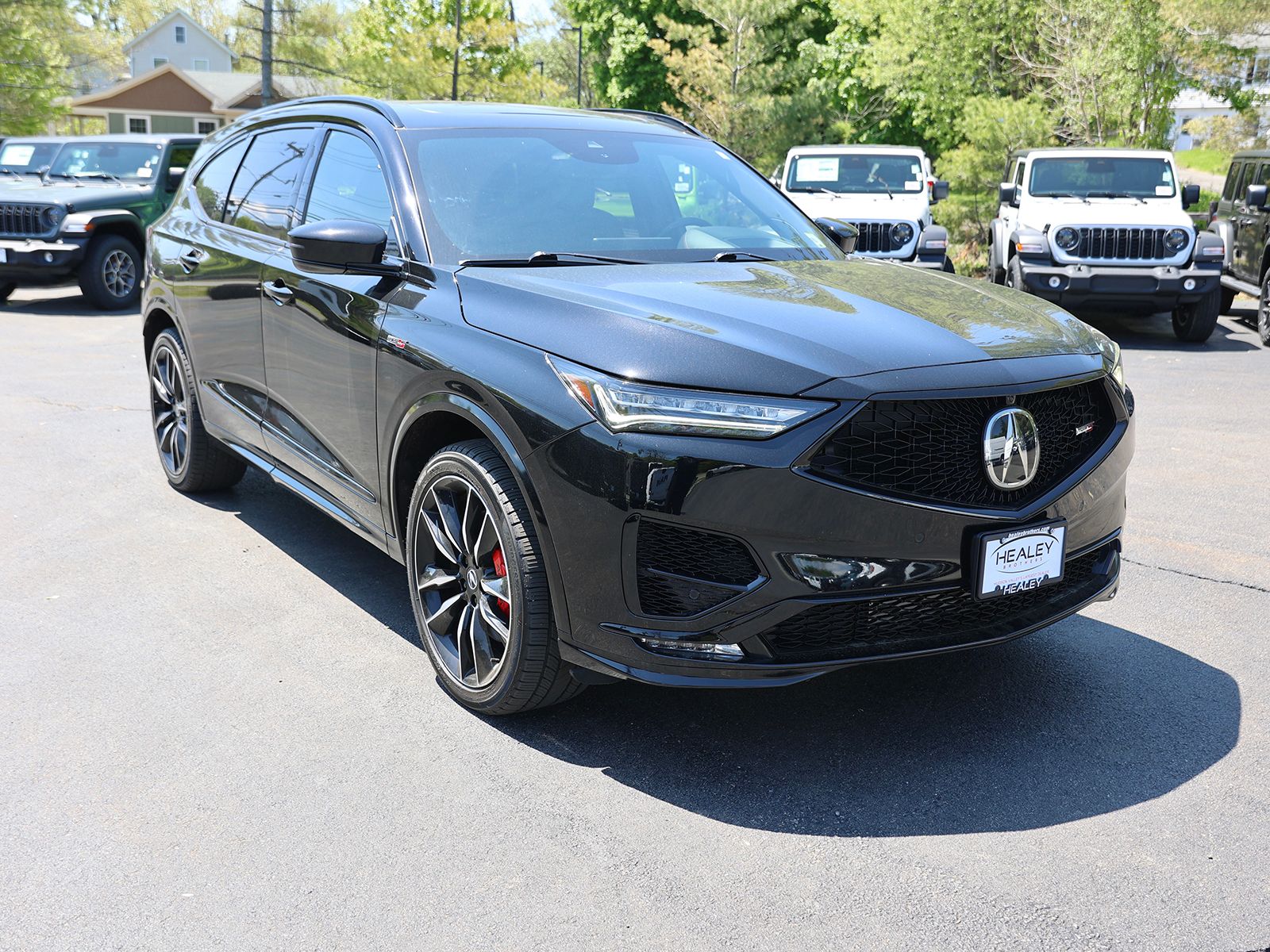 Photo view of 2022 Acura MDX in 