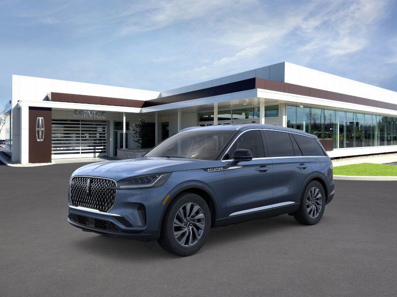 Photo view of 2026 Lincoln Aviator in Blue
