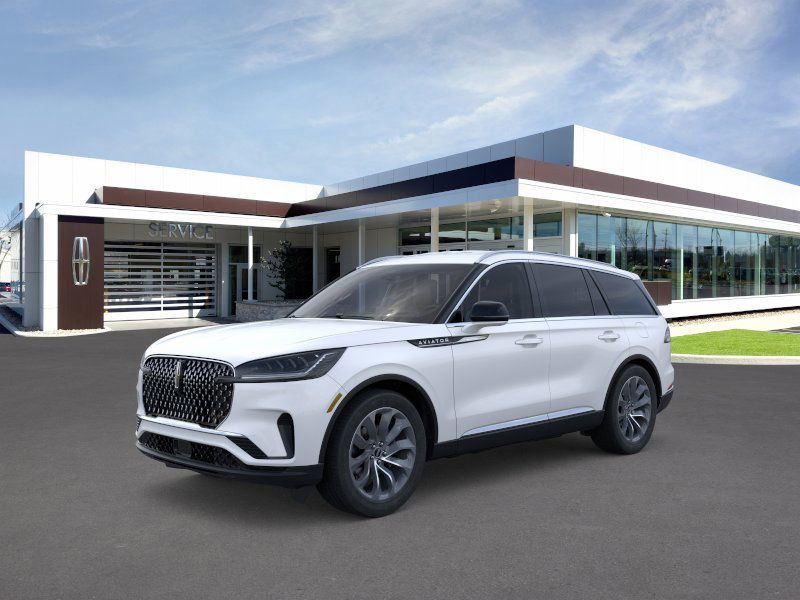 Photo view of 2026 Lincoln Aviator in White