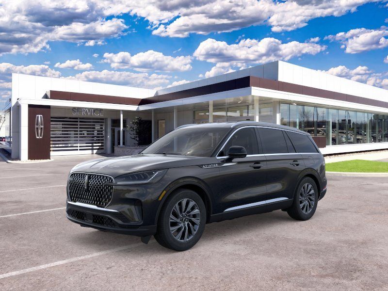 Photo view of 2026 Lincoln Aviator in Black