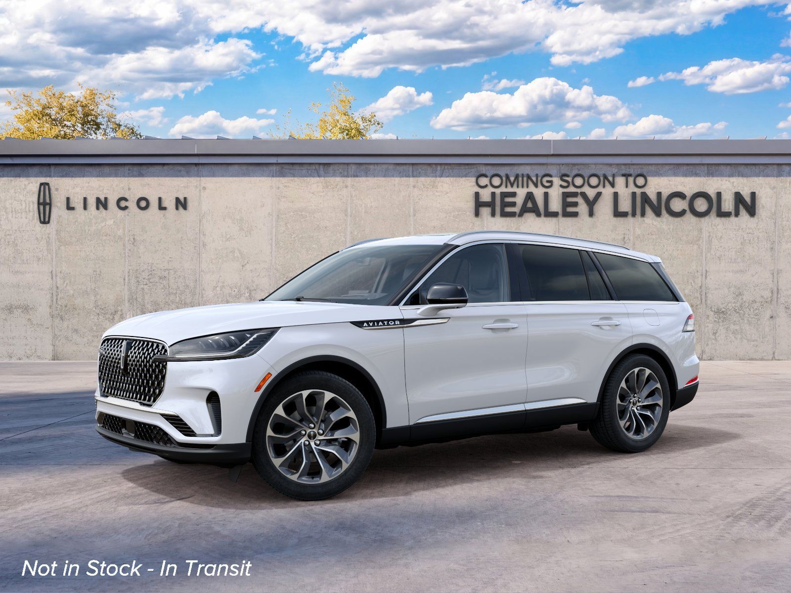 Photo view of 2027 Lincoln Aviator in White