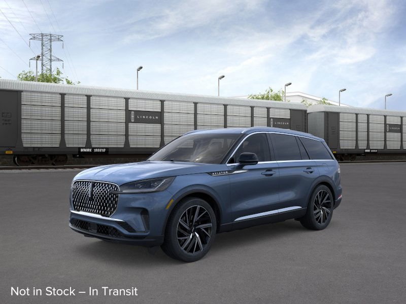 Photo view of 2026 Lincoln Aviator in Blue