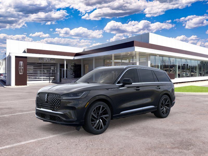 Photo view of 2026 Lincoln Aviator in Black