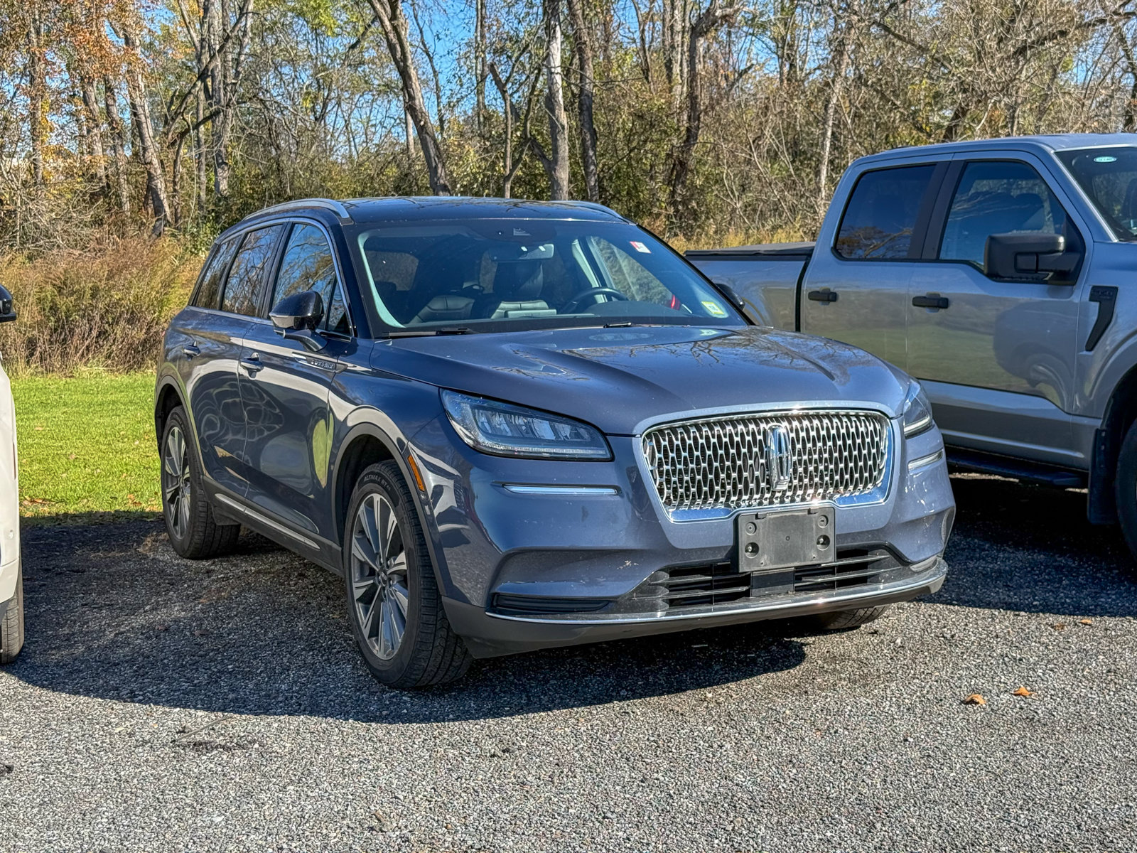 Photo view of 2022 Lincoln Corsair in