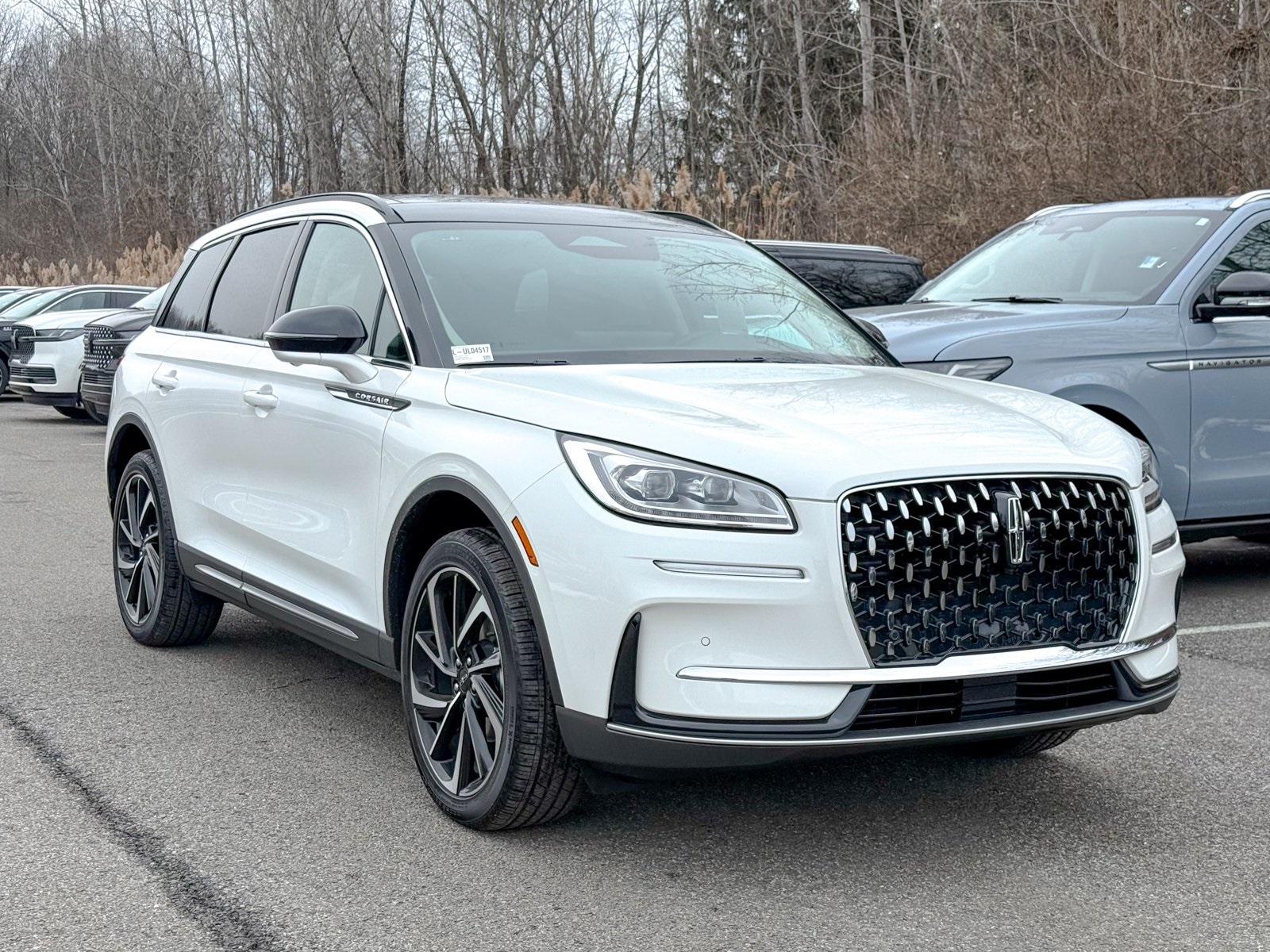 Photo view of 2026 Lincoln Corsair in