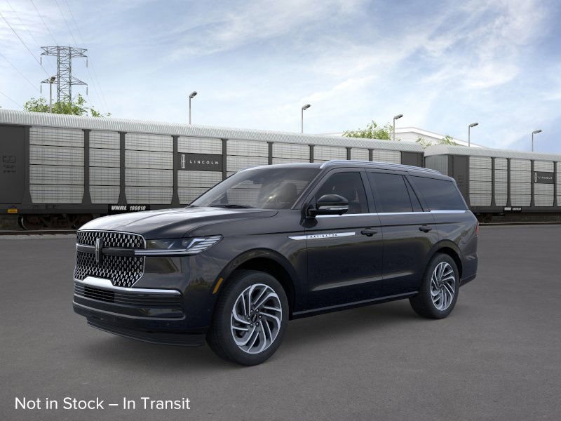 Photo view of 2026 Lincoln Navigator in Black