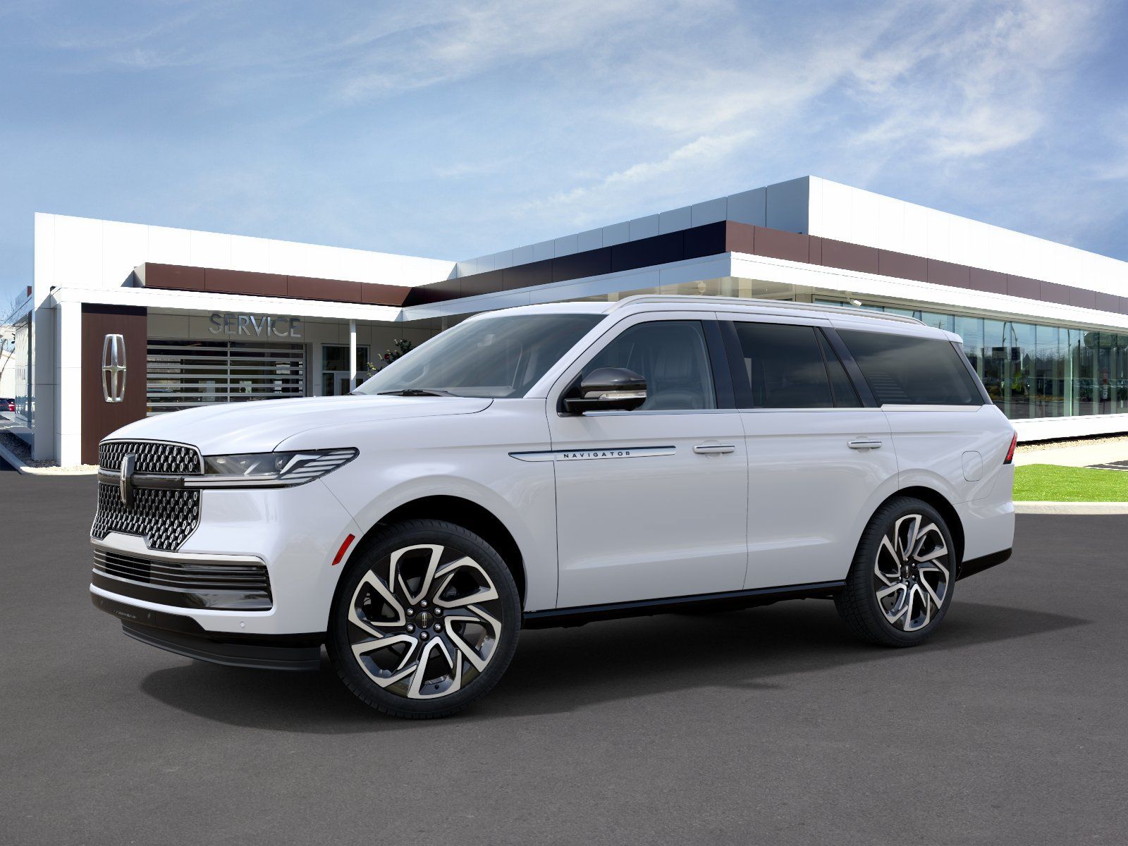 Photo view of 2027 Lincoln Navigator in White