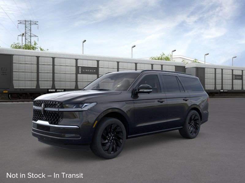 Photo view of 2026 Lincoln Navigator in Black