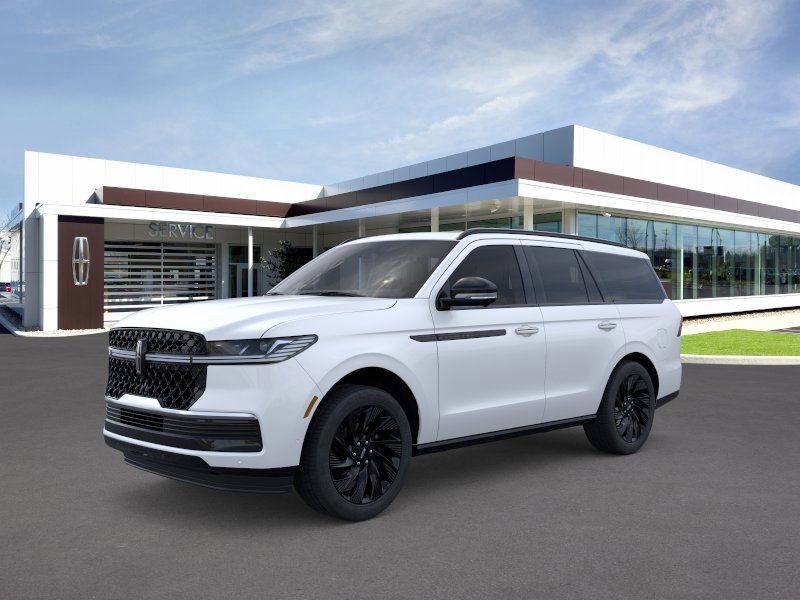 Photo view of 2026 Lincoln Navigator in White