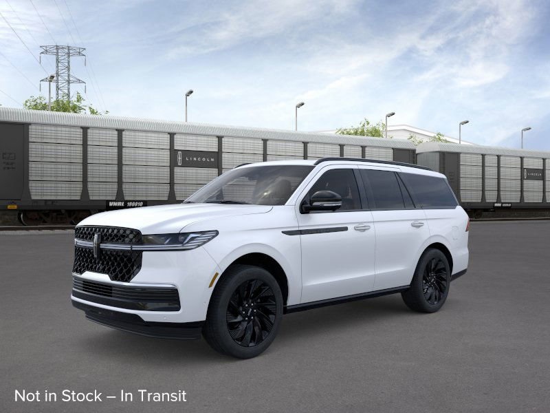 Photo view of 2026 Lincoln Navigator in White