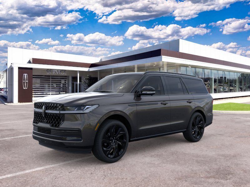 Photo view of 2026 Lincoln Navigator in Gray