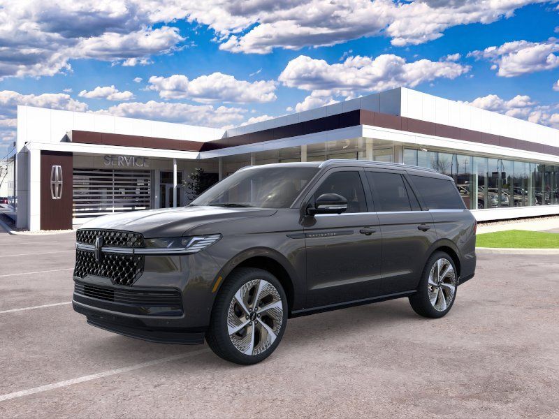 Photo view of 2026 Lincoln Navigator in Gray