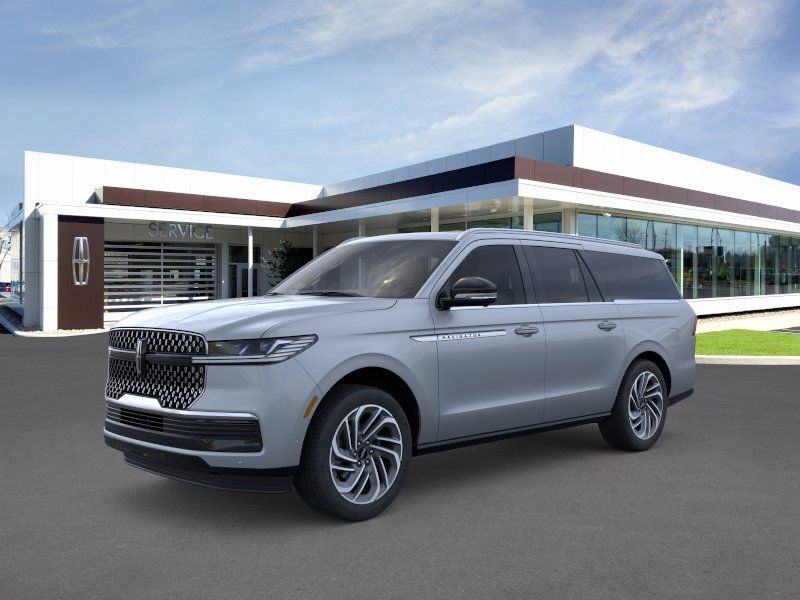 Photo view of 2026 Lincoln Navigator in Gray