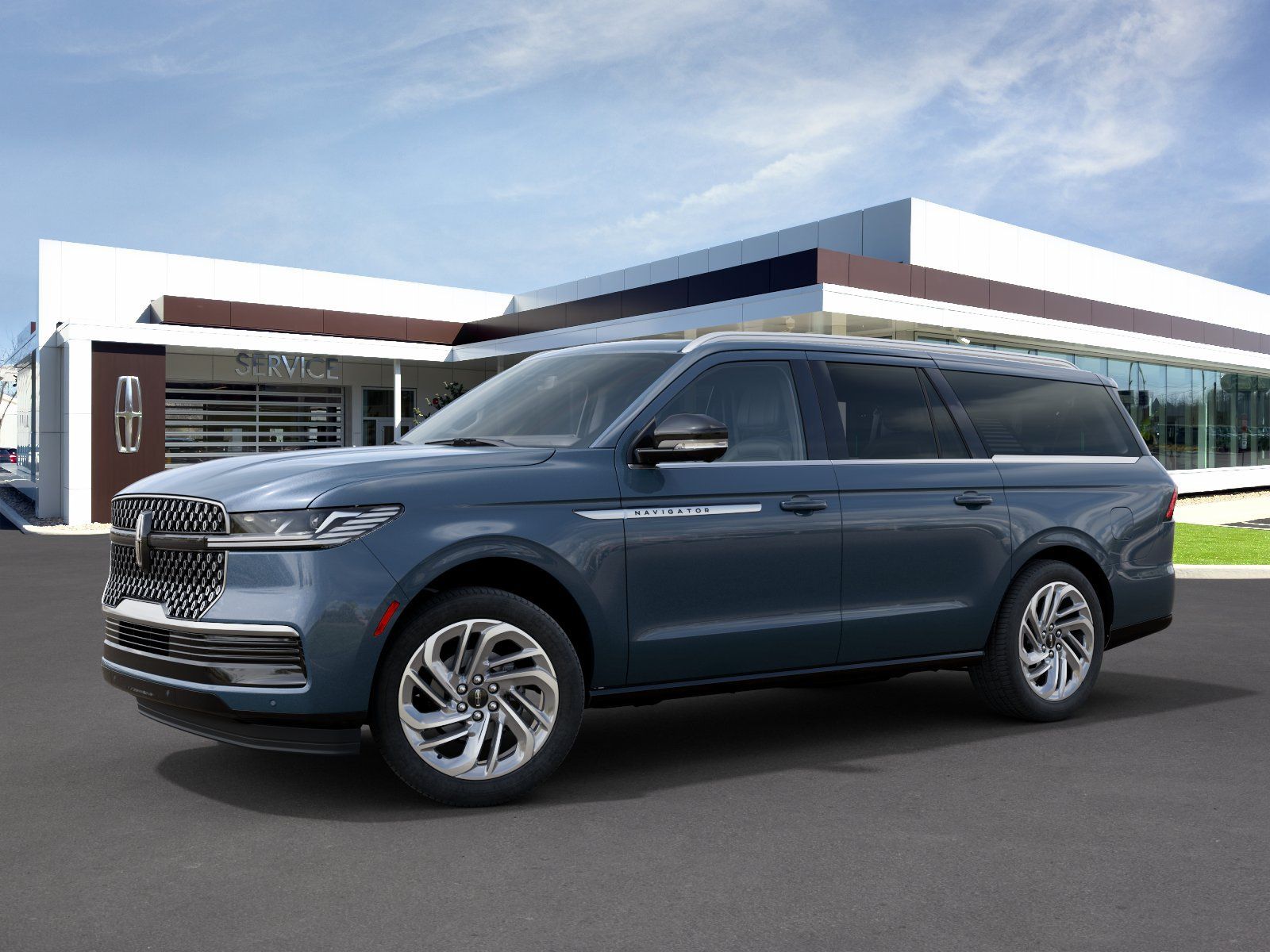 Photo view of 2027 Lincoln Navigator in Blue