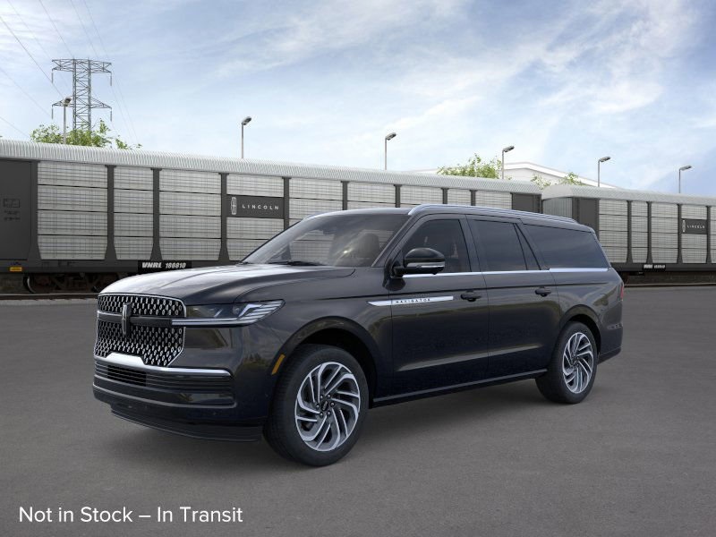 Photo view of 2026 Lincoln Navigator L in Black
