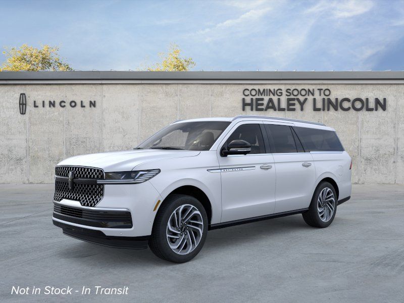 Photo view of 2026 Lincoln Navigator in White
