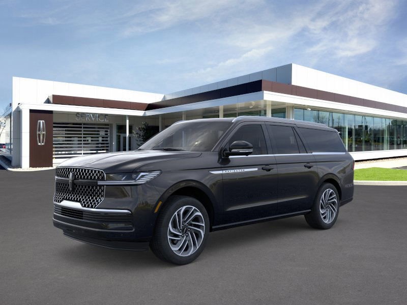 Photo view of 2026 Lincoln Navigator L in Black
