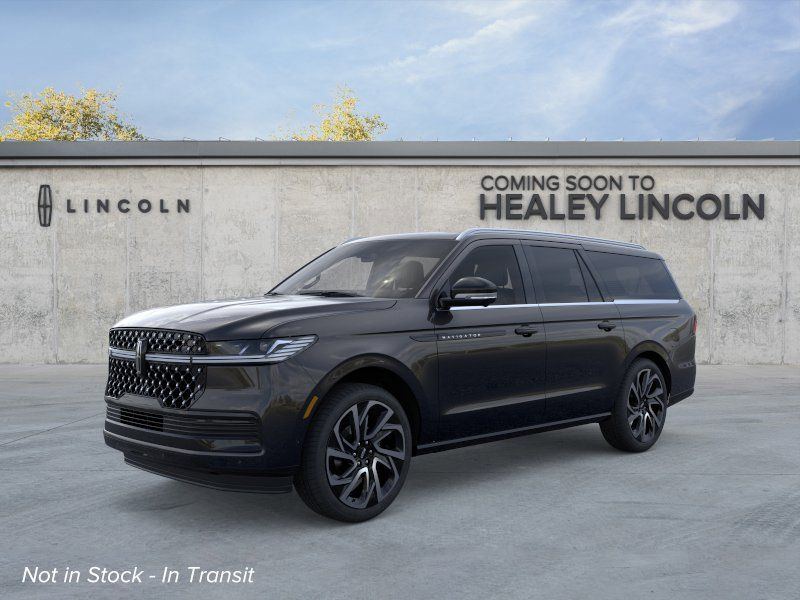 Photo view of 2026 Lincoln Navigator in Black