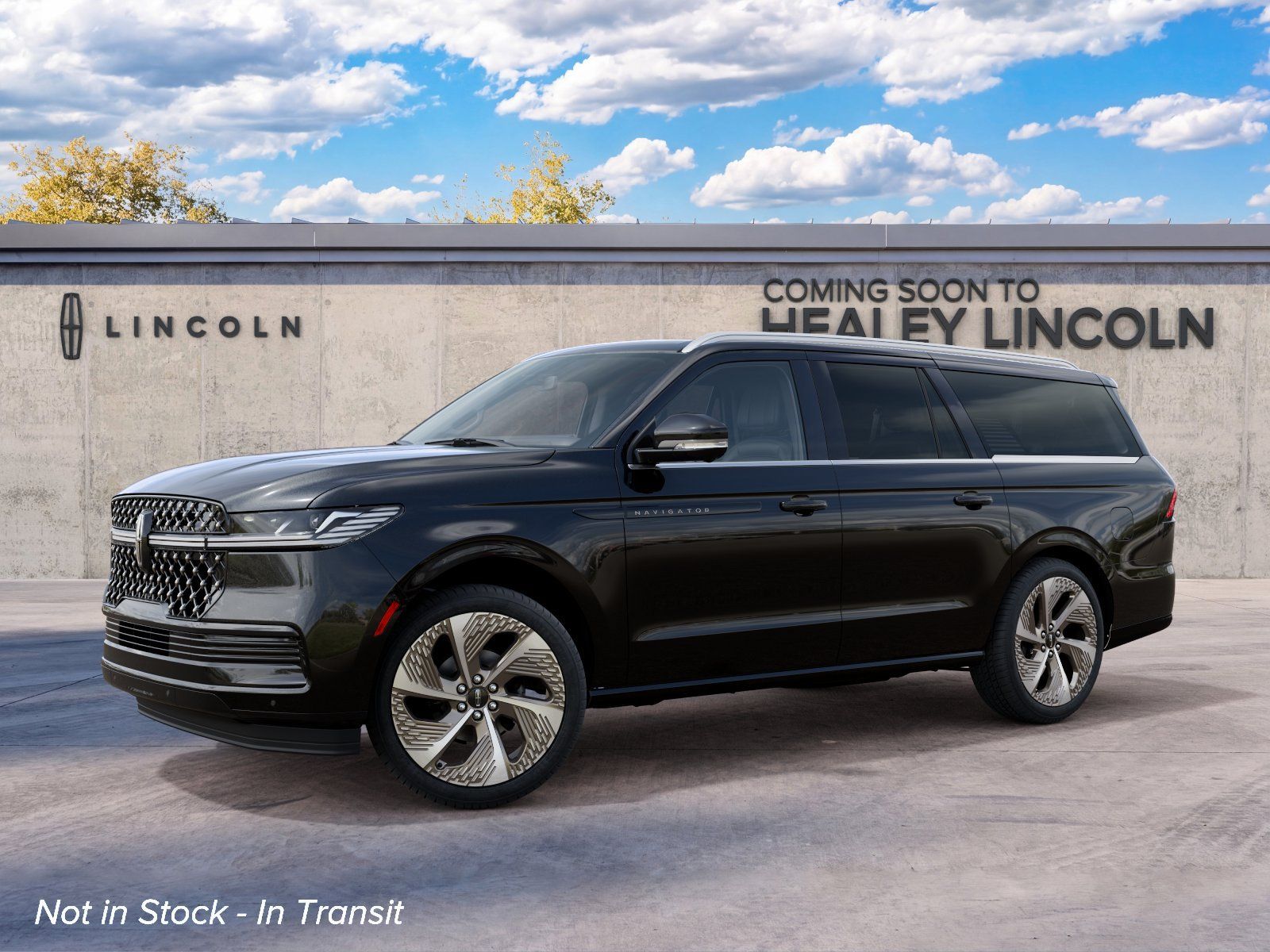 Photo view of 2027 Lincoln Navigator in Black