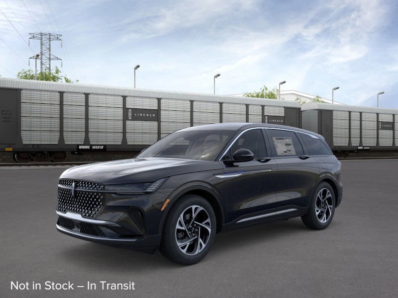 Photo view of 2026 Lincoln Nautilus in Black