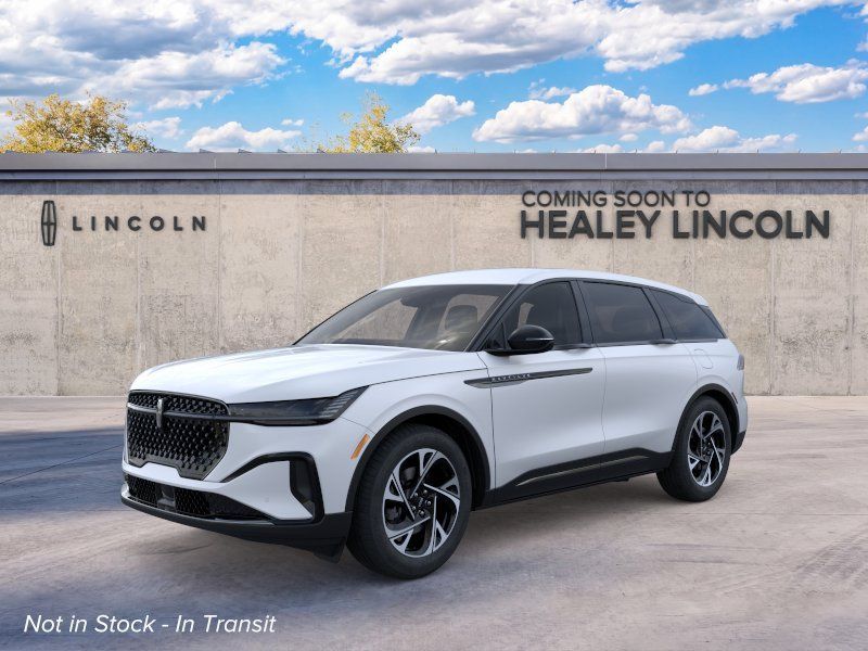 Photo view of 2026 Lincoln Nautilus in White