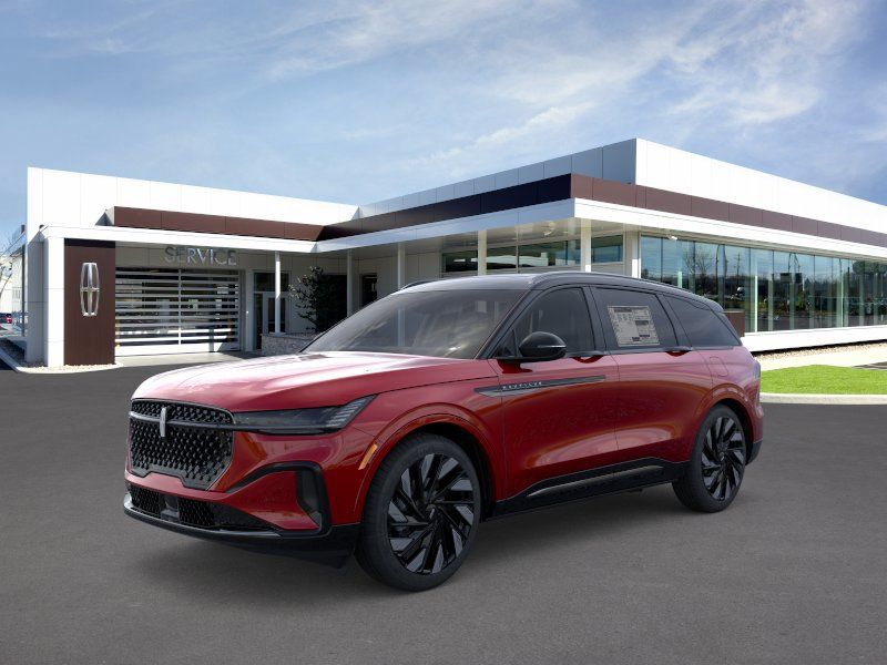 Photo view of 2026 Lincoln Nautilus in Red