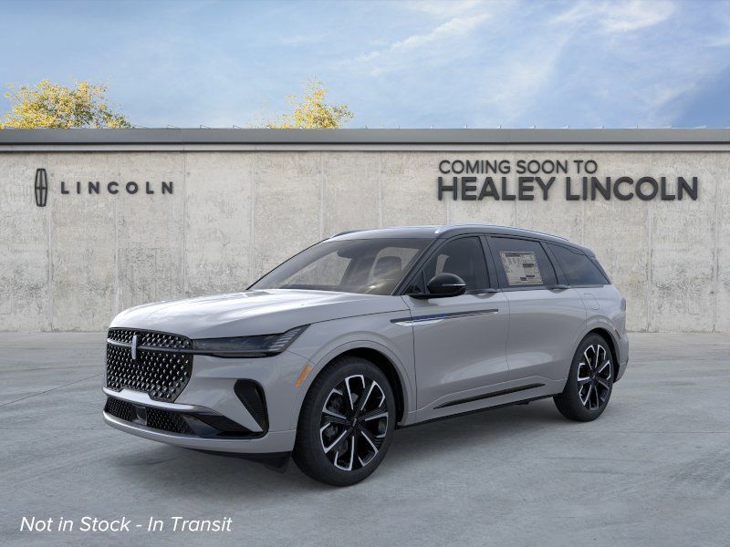 Photo view of 2026 Lincoln Nautilus in Gray