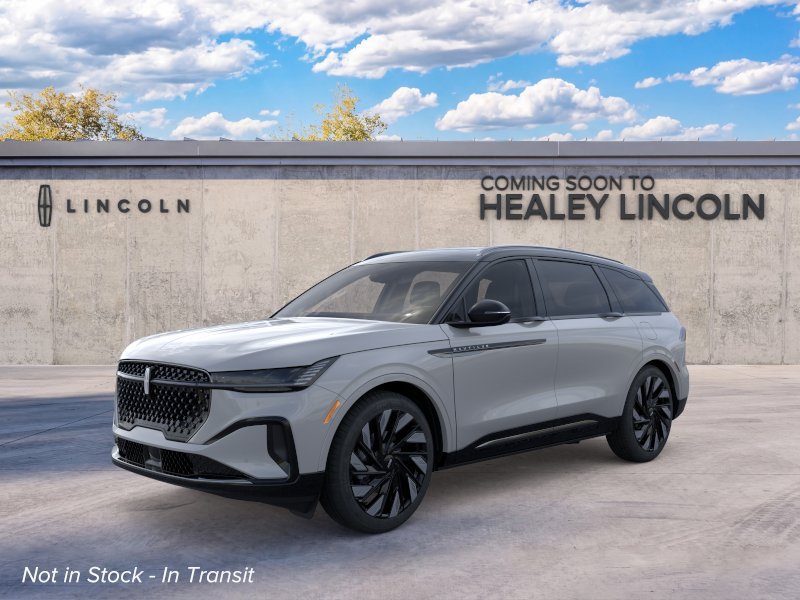 Photo view of 2026 Lincoln Nautilus in Gray