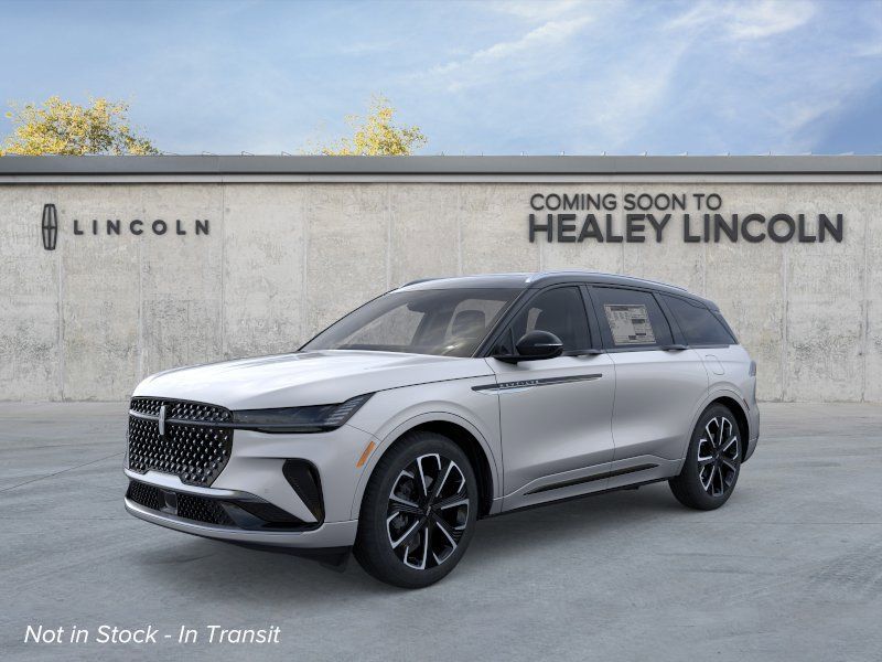 Photo view of 2026 Lincoln Nautilus in Silver